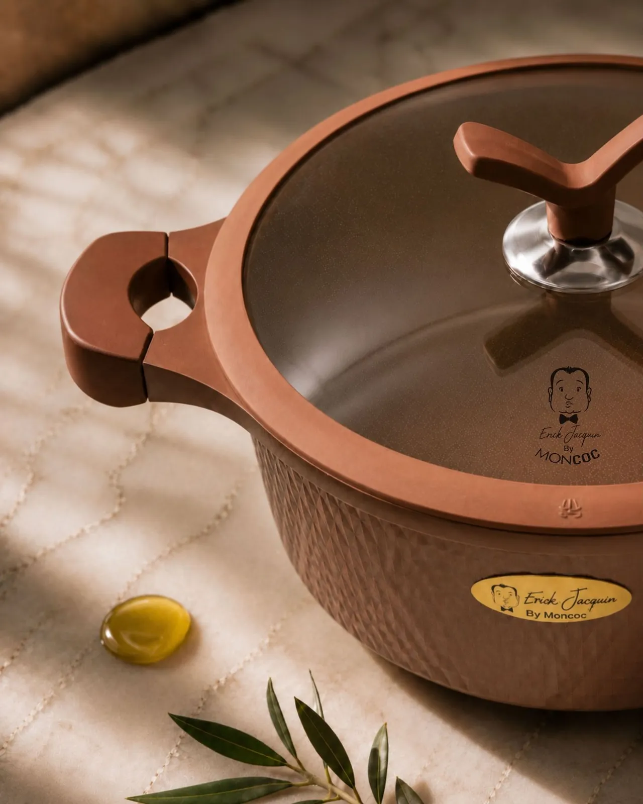 Erick Jacquin By Moncoc pot with glass lid and terracotta finish